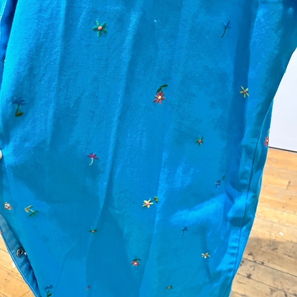 Denim & Co Blue embroidered button-down maxi dress - Picture 6 of 13